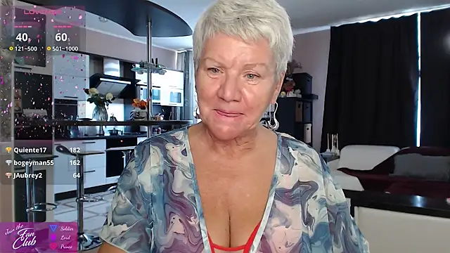 Snapshot of roxana_brooks chatting on July 28, 4:27 pm roxana brooks online show from July 28, 4:27 pm