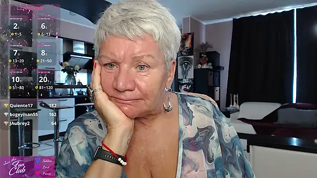 Snapshot of roxana_brooks chatting on July 28, 4:39 pm roxana brooks online show from July 28, 4:39 pm
