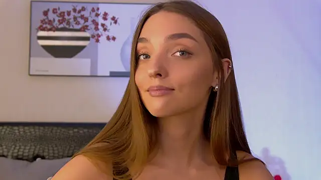 Snapshot of VirginieCruz chatting on January 18, 8:41 am VirginieCruz online show from January 18, 8:41 am