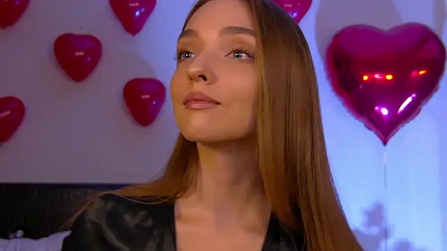 Snapshot of VirginieCruz chatting on February 10, 7:28 pm VirginieCruz online show from February 10, 7:28 pm