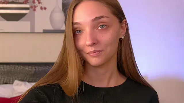 Snapshot of VirginieCruz chatting on October 23, 6:02 am VirginieCruz online show from October 23, 6:02 am