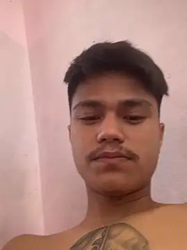 Hullax online show from April 21, 2:37 am