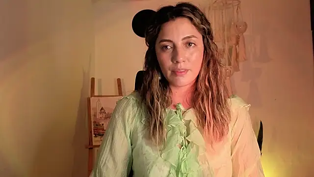 Mala Bad online show from September 25, 6:00 pm