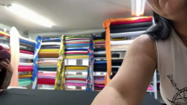 Karina Yang online show from April 22, 9:05 pm