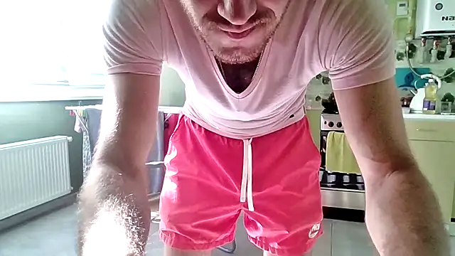 Snapshot of SexSanich chatting on September 21, 11:45 am SexSanich online show from September 21, 11:45 am