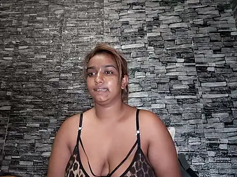 Snapshot of Xindias_fantasyX chatting on February 11, 5:51 pm Xindias fantasyX online show from February 11, 5:51 pm