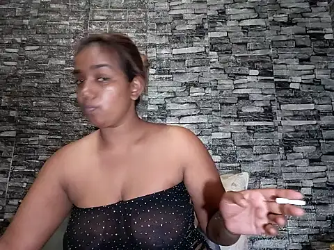 Snapshot of Xindias_fantasyX chatting on February 12, 5:52 pm Xindias fantasyX online show from February 12, 5:52 pm