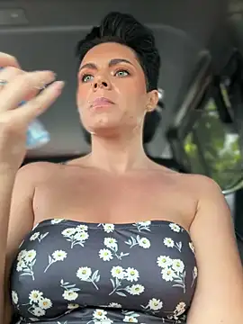 LukeLouHarvey online show from February 12, 4:18 am