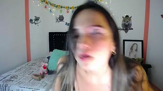 naughty girl 4u online show from December 11, 7:03 pm