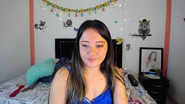 naughty girl 4u online show from December 19, 10:21 pm