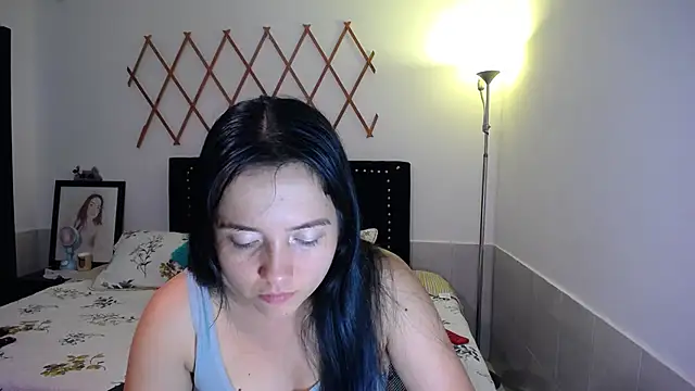 naughty girl 4u online show from September 16, 8:32 pm