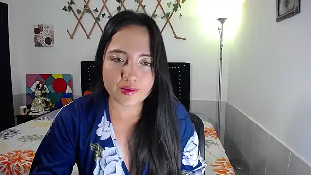 Snapshot of naughty_girl_4u chatting on May 1, 9:52 pm naughty girl 4u online show from May 1, 9:52 pm