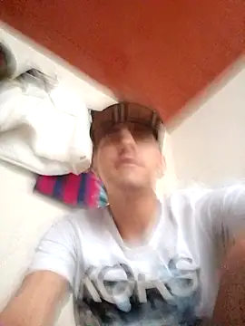 Snapshot of Triplex_Coolness chatting on September 20, 7:15 pm Triplex Coolness online show from September 20, 7:15 pm