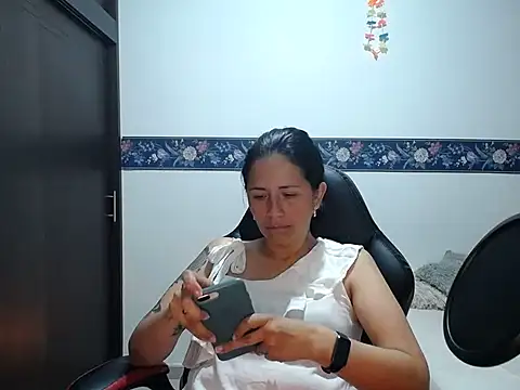 sharoon cheerry online show from September 10, 9:53 am