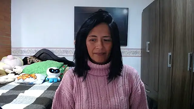 Snapshot of sharoon_cheerry chatting on July 22, 1:47 pm sharoon cheerry online show from July 22, 1:47 pm