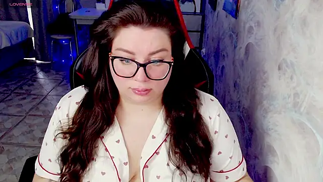 Snapshot of alexa_sweetyy chatting on April 27, 4:54 am alexa sweetyy online show from April 27, 4:54 am