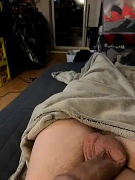 David19932908 online show from September 30, 9:20 pm