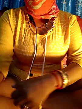 Bengali-boudi online show from December 12, 6:21 pm