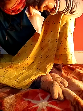 Bengali-boudi online show from December 25, 6:30 pm