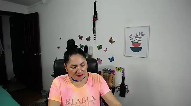 mature bigboobs10 online show from March 21, 8:06 am