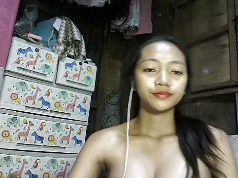 Snapshot of _slimangel4u chatting on February 9, 11:58 am  slimangel4u online show from February 9, 11:58 am