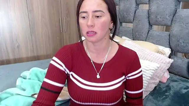 sara hott 1 online show from March 8, 8:14 pm