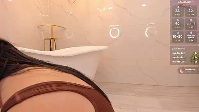 Pia Johnson  online show from February 21, 11:33 am