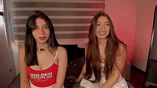 MERIDA TAYLOR online show from April 24, 2:08 pm