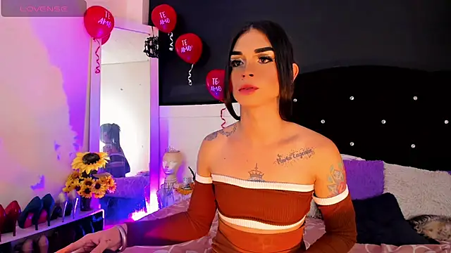 Snapshot of lesly_xx chatting on February 16, 4:20 am lesly xx online show from February 16, 4:20 am