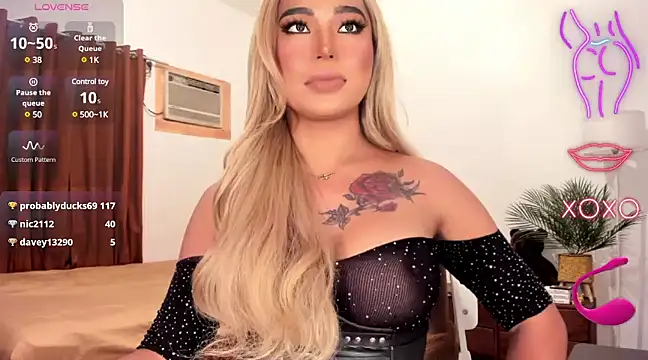 Lustrous Nathalie online show from January 25, 5:51 am