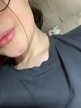 MiaBlossom online show from January 29, 9:07 pm