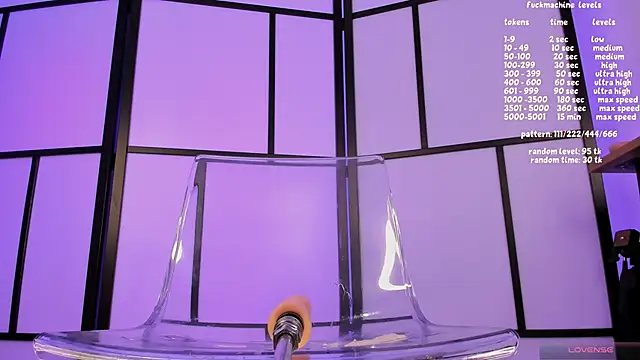 Snapshot of SophieBaley chatting on March 1, 2:48 am SophieBaley online show from March 1, 2:48 am