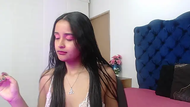 Lili666  online show from December 4, 3:16 am