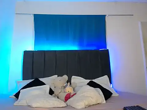 Snapshot of anna_dolls_ chatting on September 24, 9:51 pm anna dolls online show from September 24, 9:51 pm