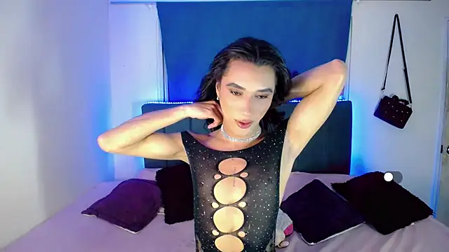 Snapshot of anna_dolls_ chatting on January 11, 3:33 am anna dolls online show from January 11, 3:33 am