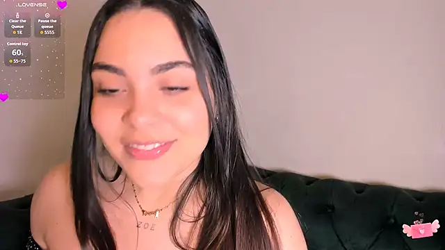 Snapshot of nahla_jameel chatting on November 25, 5:51 am nahla jameel online show from November 25, 5:51 am