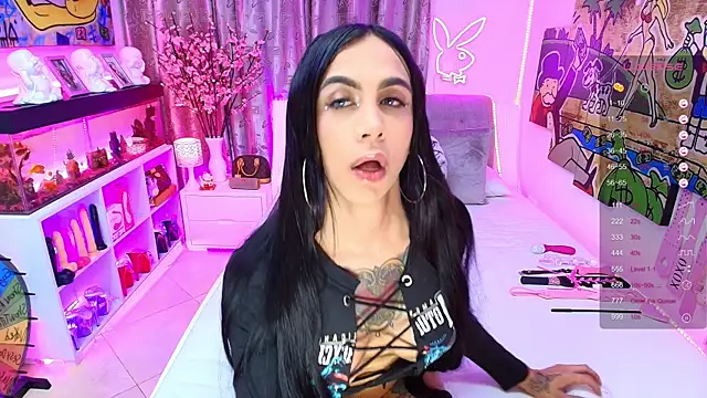 Snapshot of tattooBabyxxx chatting on September 27, 12:26 am tattooBabyxxx online show from September 27, 12:26 am