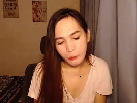 Msyensmith online show from February 1, 10:05 am