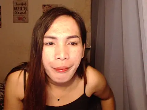 Msyensmith online show from March 12, 12:26 pm