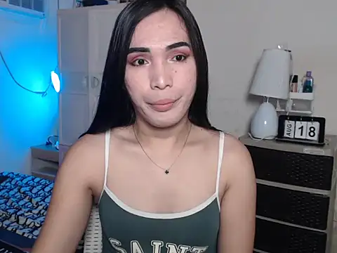 Msyensmith online show from September 18, 3:30 am