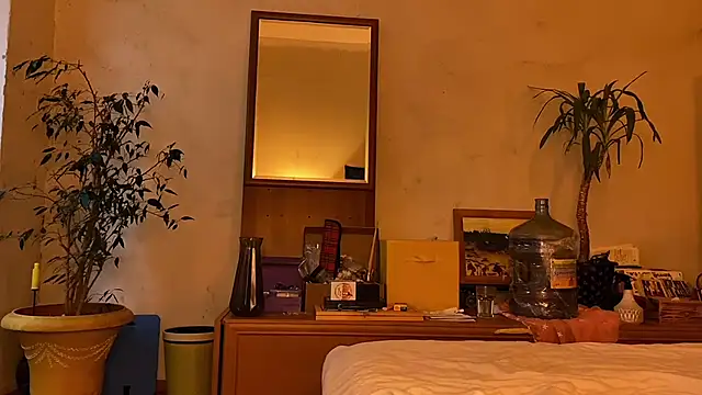 elfess online show from September 21, 3:35 pm