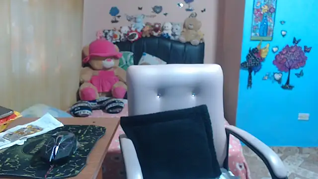 milfeddy  online show from April 4, 11:51 am