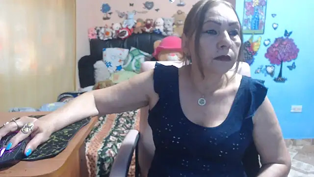 milfeddy  online show from April 21, 9:06 pm