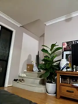 Snapshot of AmGuy23 chatting on January 1, 12:22 pm AmGuy23 online show from January 1, 12:22 pm