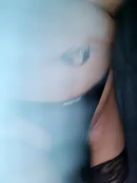 Snapshot of AmGuy23 chatting on October 5, 8:07 pm AmGuy23 online show from October 5, 8:07 pm