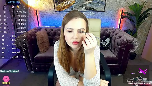 Snapshot of AfinaAmmor chatting on January 18, 9:13 pm AfinaAmmor online show from January 18, 9:13 pm