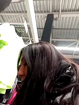 LeticiaWoods online show from December 14, 5:36 pm