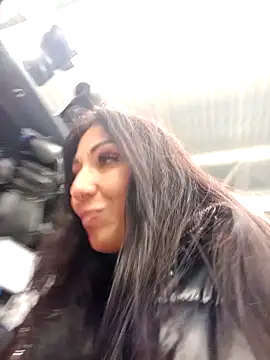 LeticiaWoods online show from December 22, 11:00 am