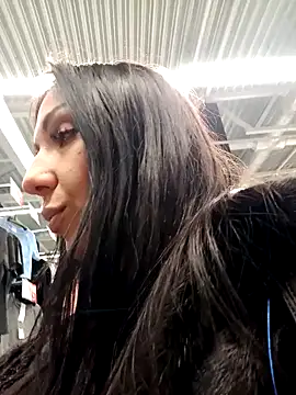 LeticiaWoods online show from January 4, 12:49 pm