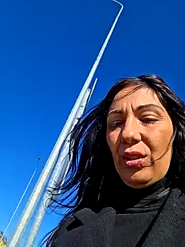 Snapshot of LeticiaWoods chatting on May 14, 2:46 pm LeticiaWoods online show from May 14, 2:46 pm